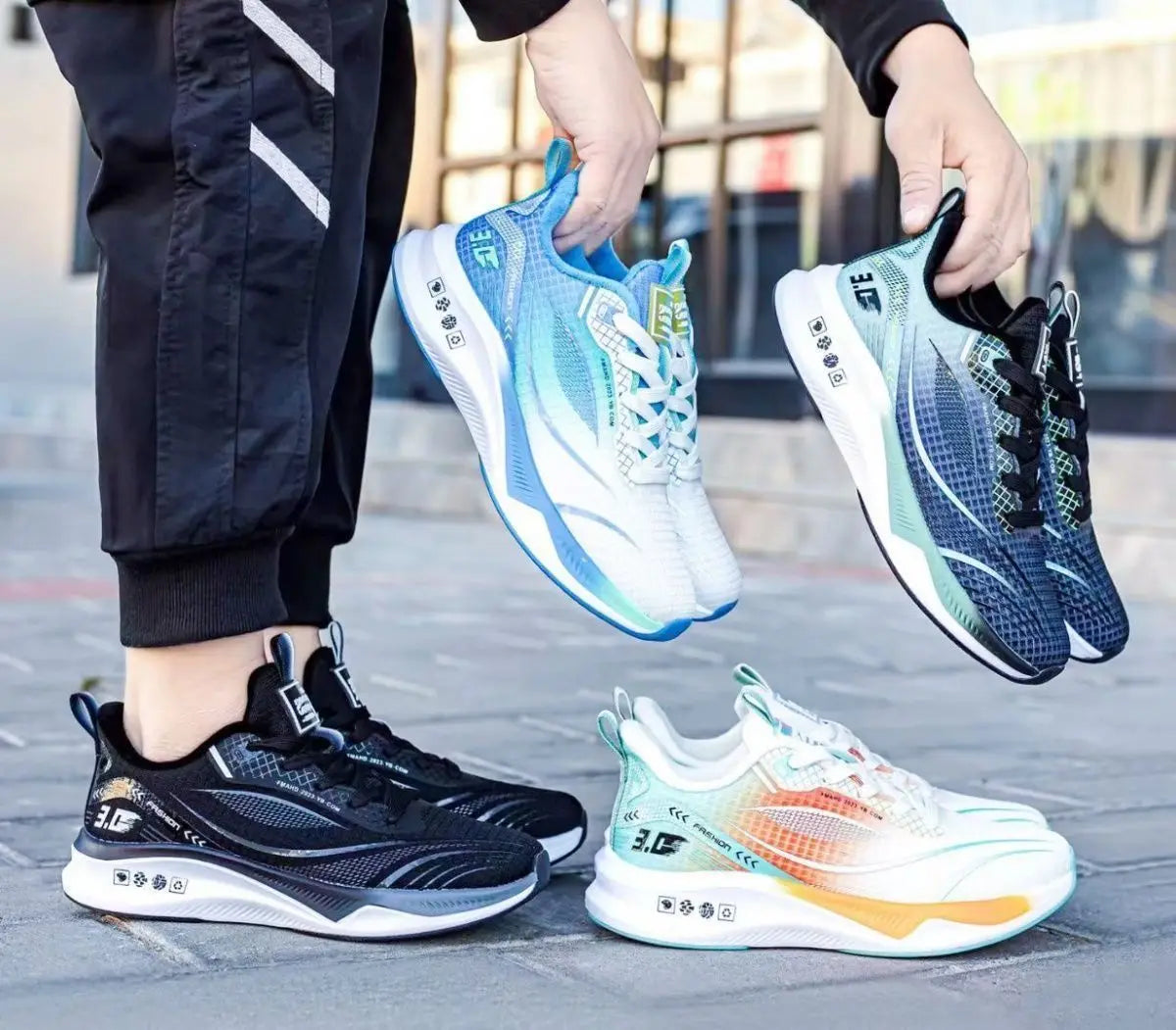 2025 Sports shoes men's summer new mesh shock-absorbing ultra light breathable casual shoes student shoes running shoes