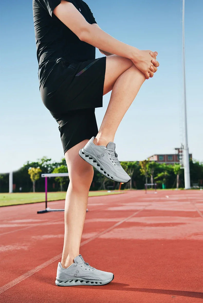 2025 New Summer New Shock Absorbing Casual Sports Shoes Off Road Running Men's and Women's Shoes Fashion Trend Golf Shoes 39-45